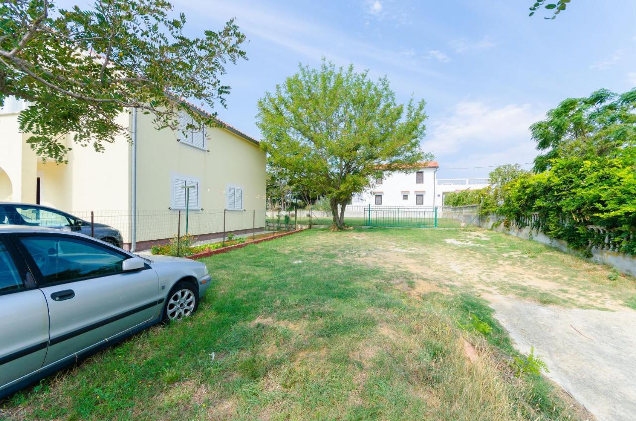 Apartments Sime لوبار المظهر الخارجي الصورة